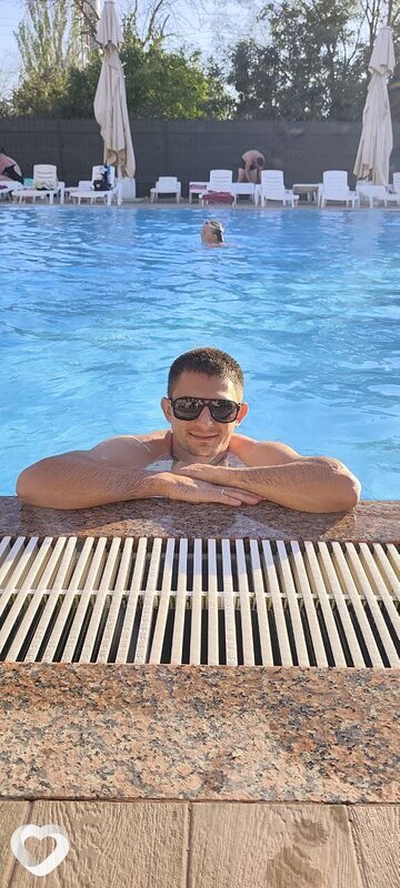 Максим, 31, Новочеркасске — анкета №3546782