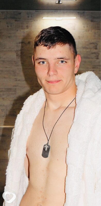 Александр, 26, Омске — анкета №3547024
