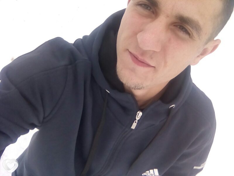Ваня, 19, Луганске — анкета №3547686