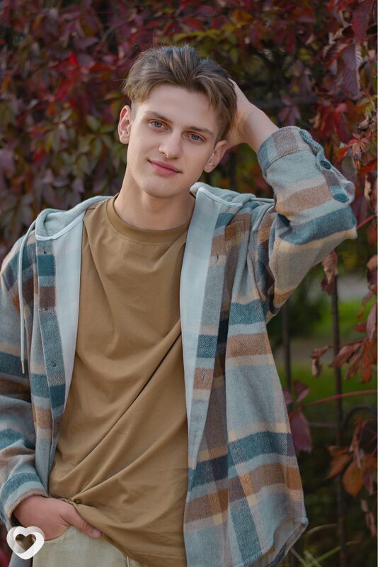 Кирилл, 21, Петропавловске-Камчатском — анкета №3548074