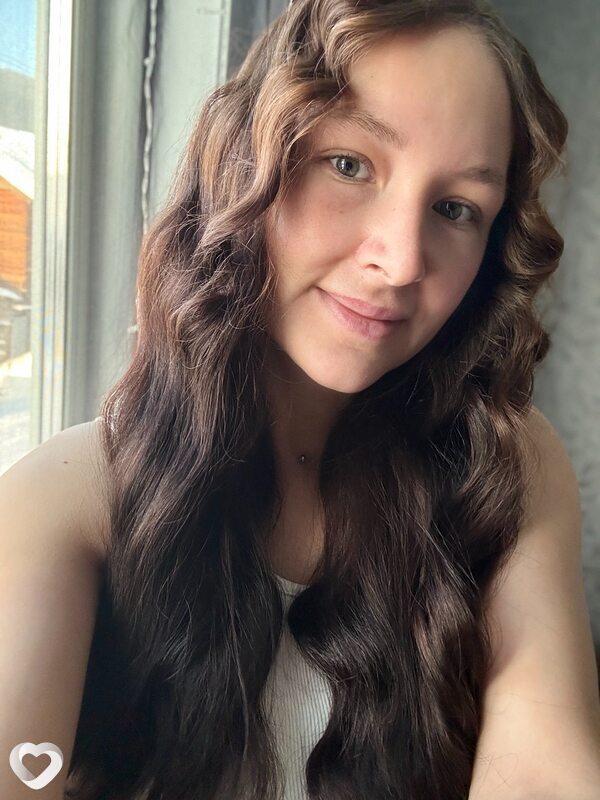 Elena, 26, Киренске — анкета №3548196