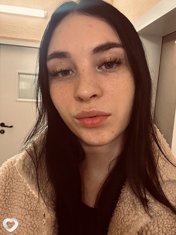 Полина, 18, Екатеринбурге — анкета №3548582