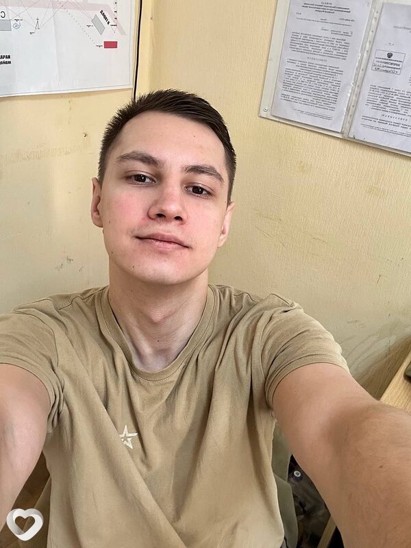 Максим, 25, Москве — анкета №3548611