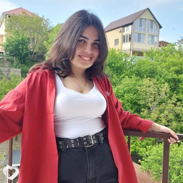 Асмик, 19, Краснодаре — анкета №3548706