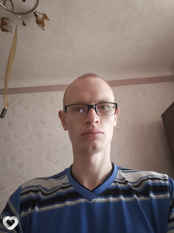 Максим, 28, Горловке — анкета №3549120
