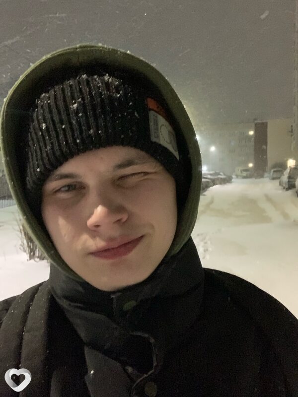 Илья, 24, Волхове — анкета №3549445