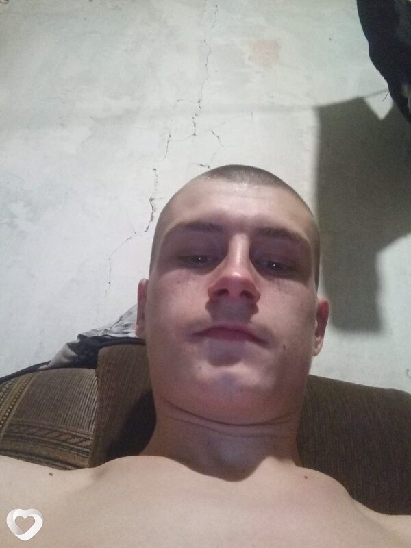 Кирилл, 20, Абакане — анкета №3549827