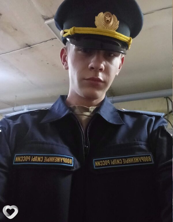 Александр, 19, Ленинске-Кузнецком — анкета №3550159