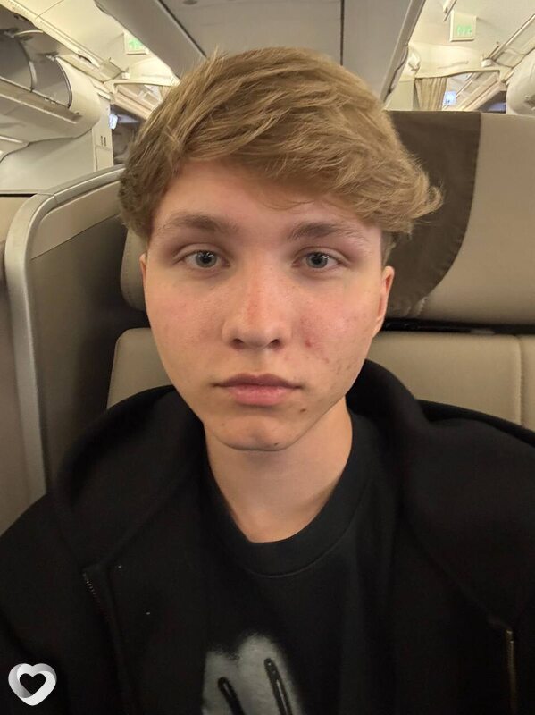 Артем, 20, Санкт-Петербурге — анкета №3550052