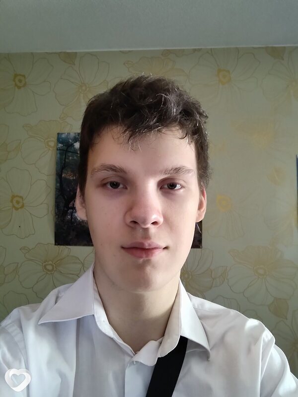 Михаил, 21, Новочеркасске — анкета №3551701