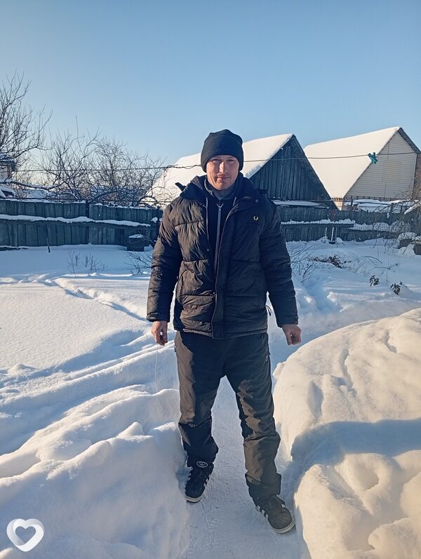 Евгений, 39, Жлобине — анкета №3551861