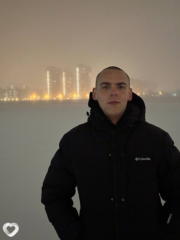 Александр, 20, Красноярске — анкета №3552420