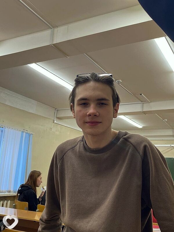 Илья, 20, Москве — анкета №3553685
