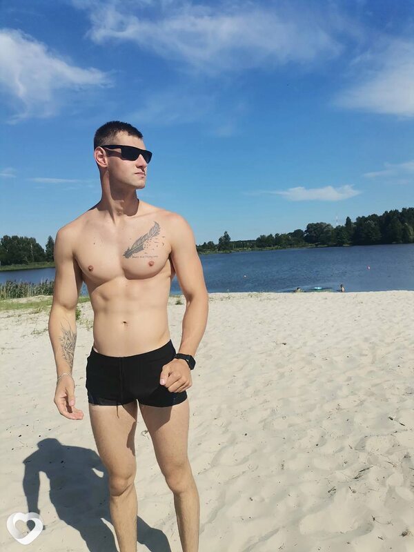 Олег, 26, Ульяновске — анкета №3553236