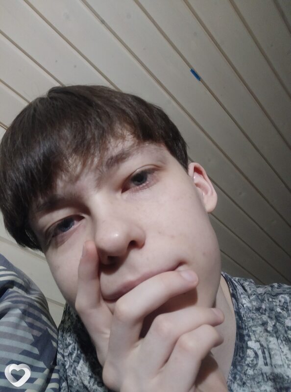 Саша, 18, Березниках — анкета №3553289