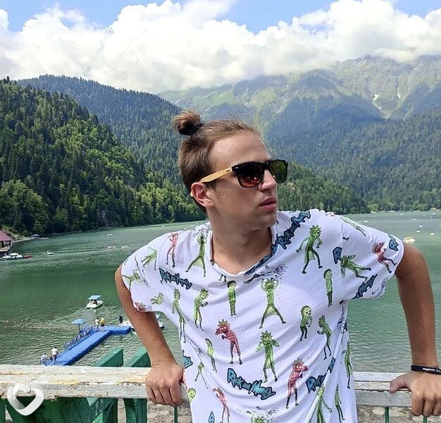 Евгений, 23, Петрозаводске — анкета №3553735