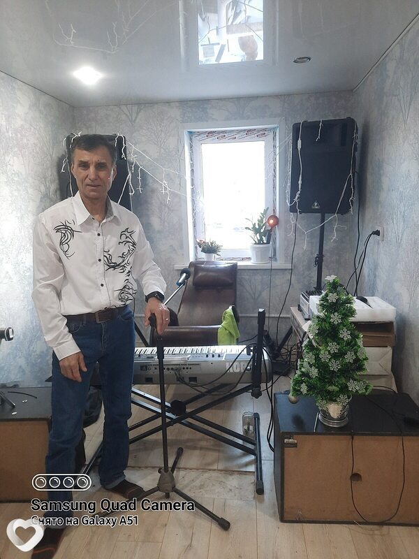 Джамал, Камышлов
