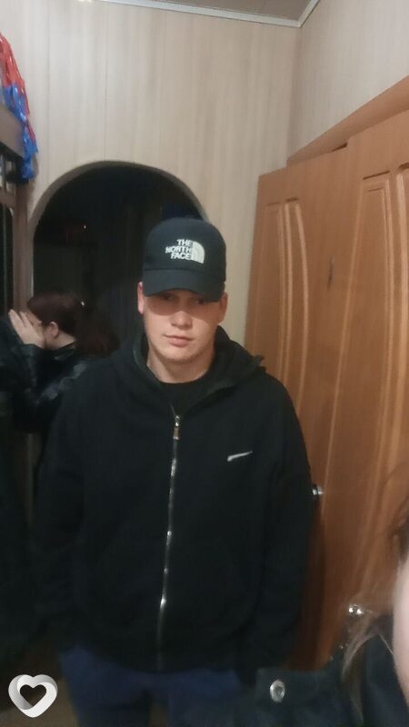 Даниил, 19, Камени-на-Оби — анкета №3553871