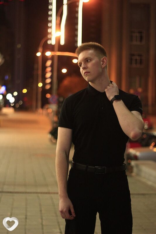 Святослав, 20, Екатеринбурге — анкета №3553939