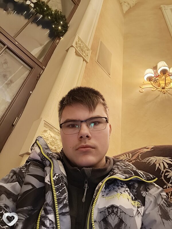Андрей, 18, Истре — анкета №3554914