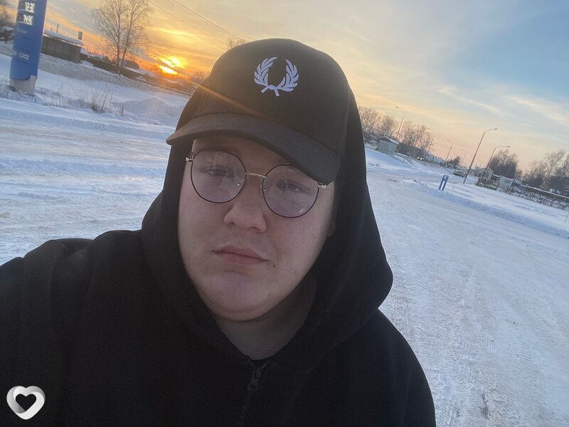 Александр, 21, Ярославле — анкета №3554802