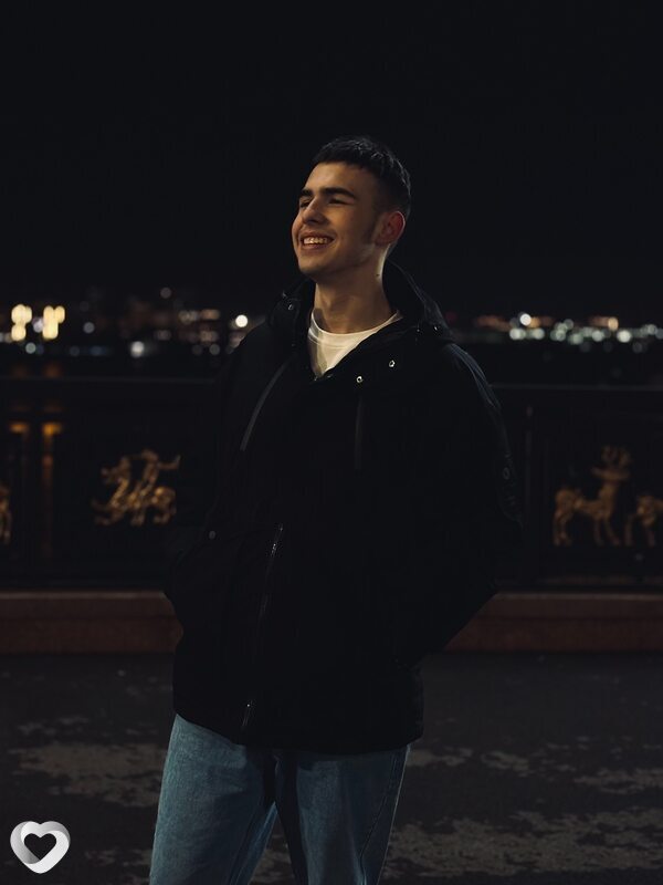 Максим, 20, Санкт-Петербурге — анкета №3555482