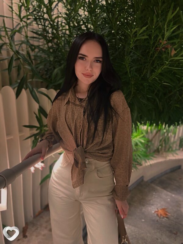 Анна, 24, Каменске-Уральском — анкета №3555679