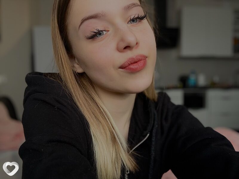 Софа, 19, Новосибирске — анкета №3555965