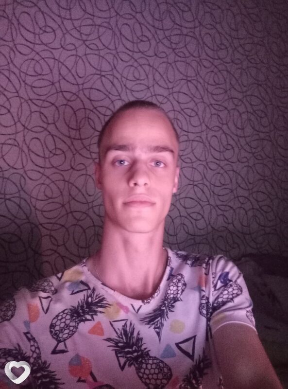 Саша, 21, Екатеринбурге — анкета №3556069