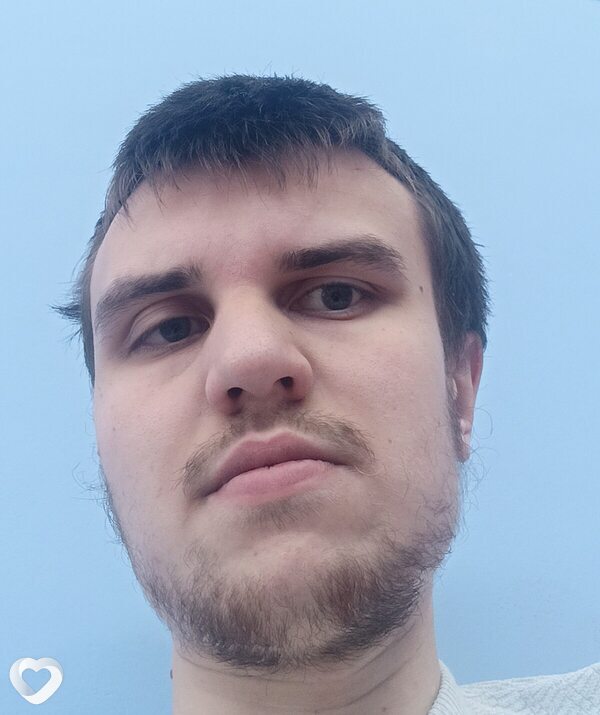 Александр, 22, Каменске-Уральском — анкета №3556310