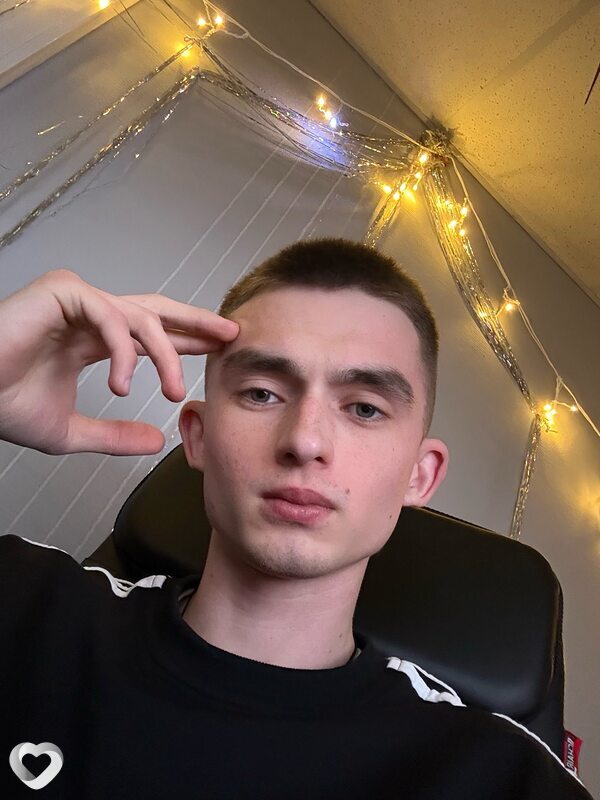 Дмитрий, 23, Нижнем Новгороде — анкета №3556261