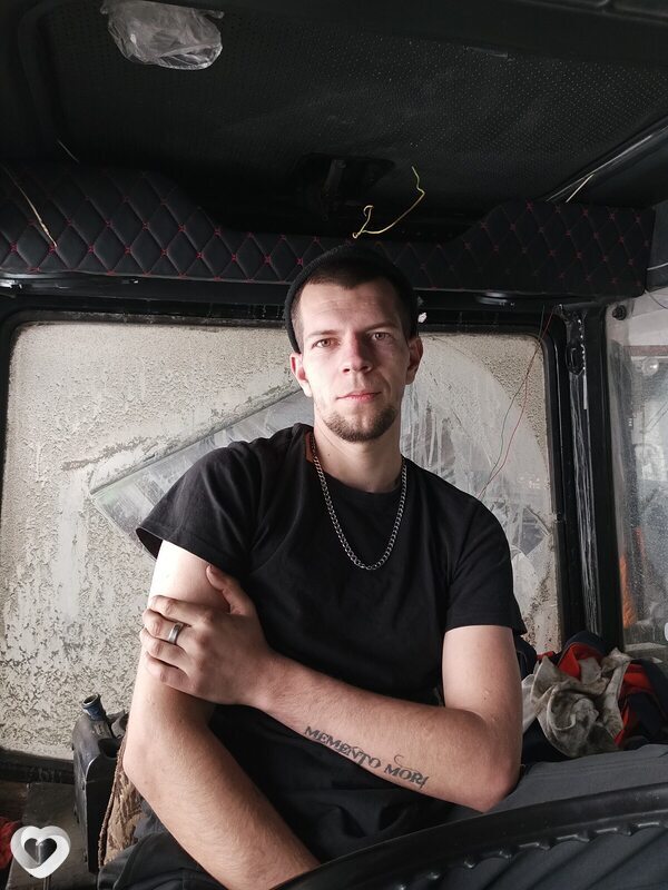Илья, 27, Орске — анкета №3556674