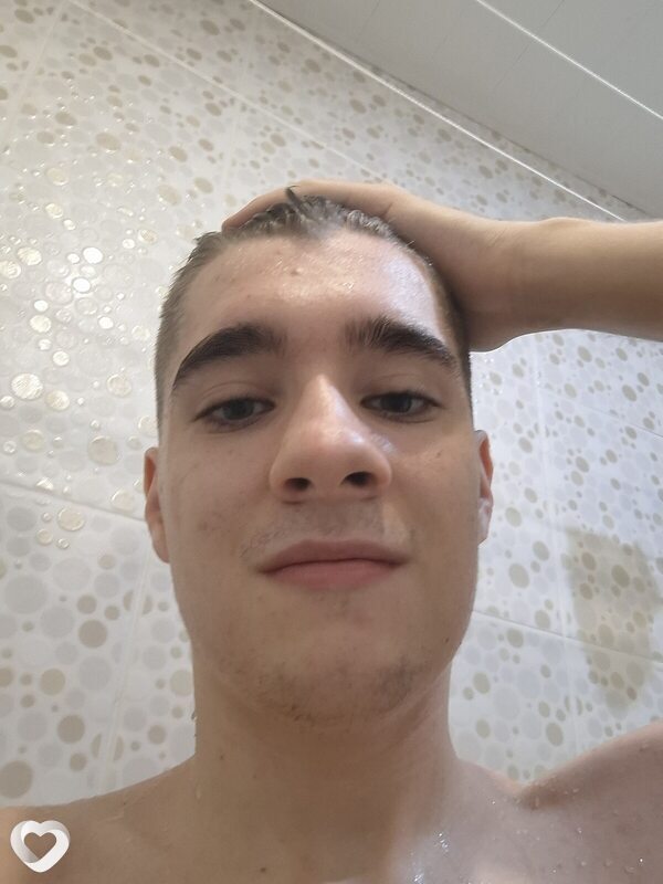 Дима, 19, Москве — анкета №3556991