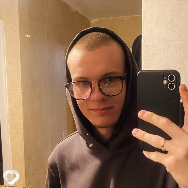 Даня, 21, Москве — анкета №3557183