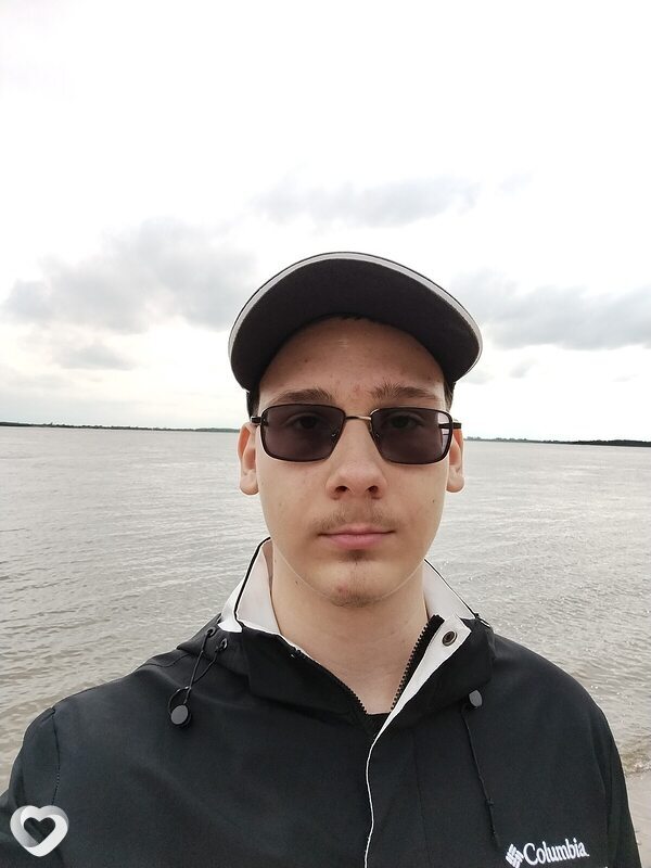 Михаил, 21, Хабаровске — анкета №3557640