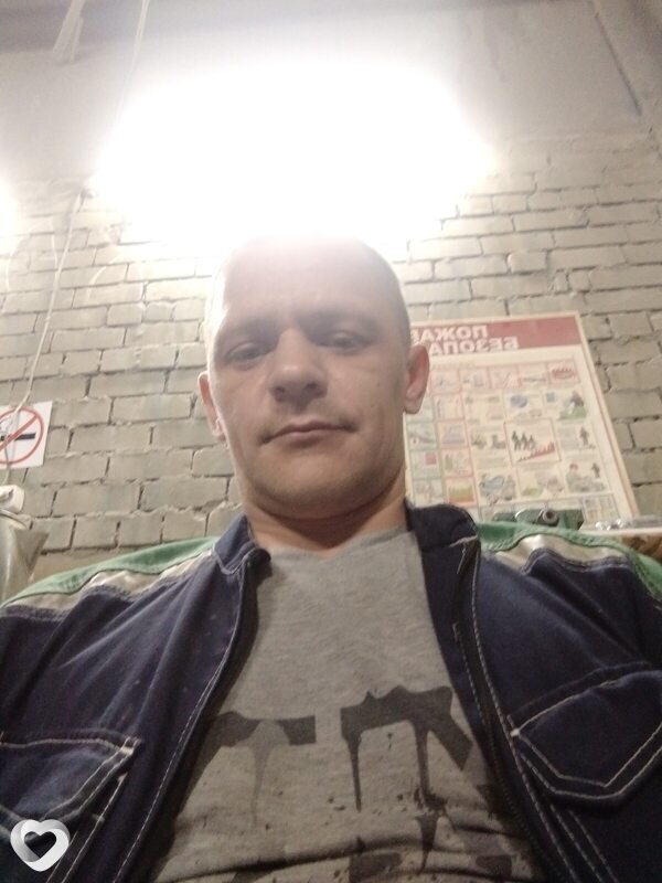 Иван, 35, Череповце — анкета №3557835