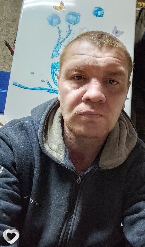 Костя, Игра