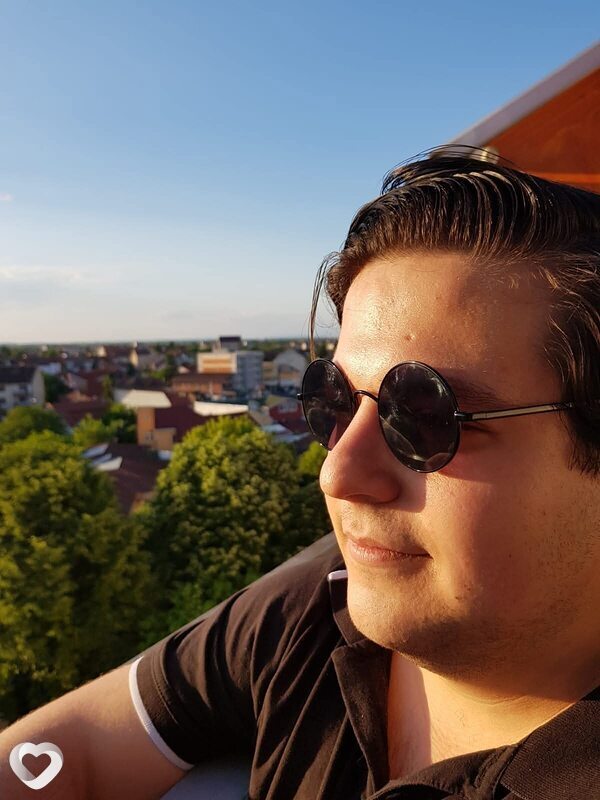 Erik, Oradia