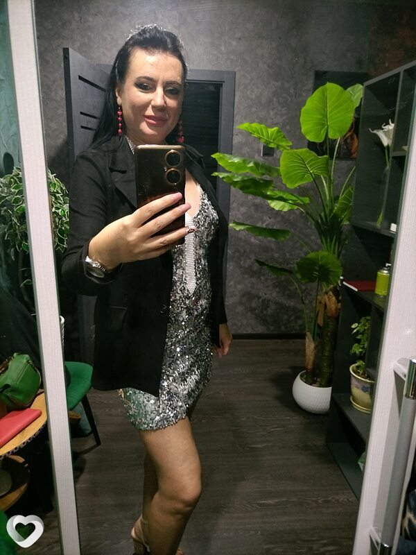 Алена, 42, Бийске — анкета №3558695