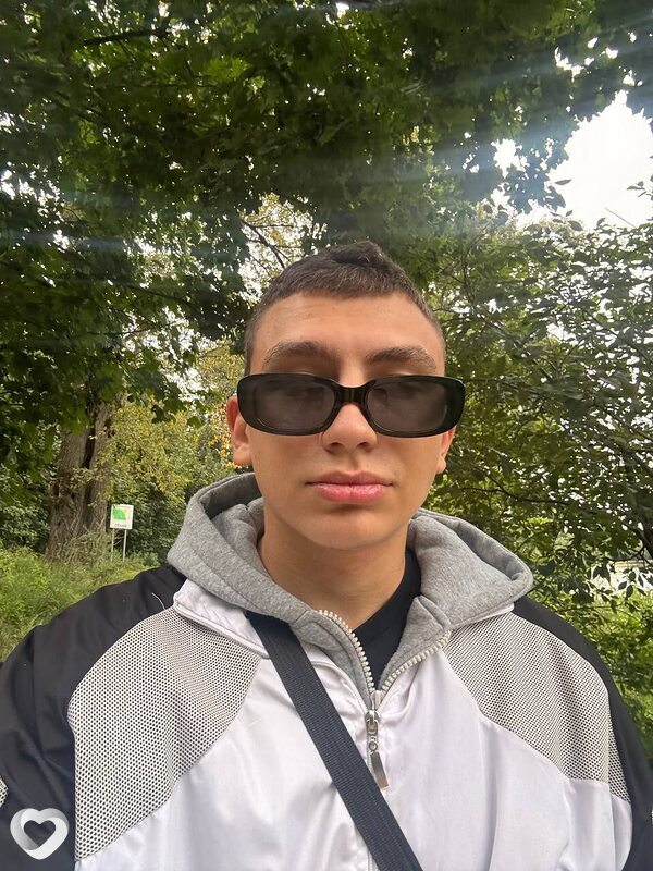 Никита, 21, Москве — анкета №3559296
