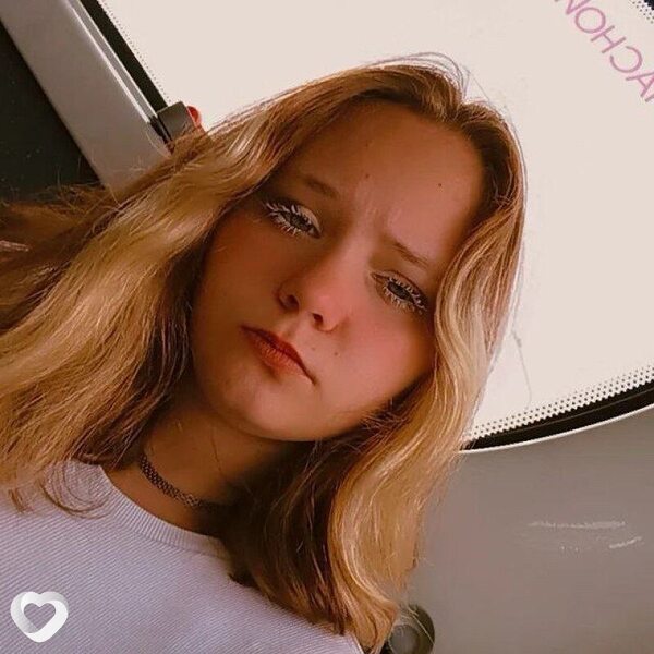 Яна, 20, Санкт-Петербурге — анкета №3559980