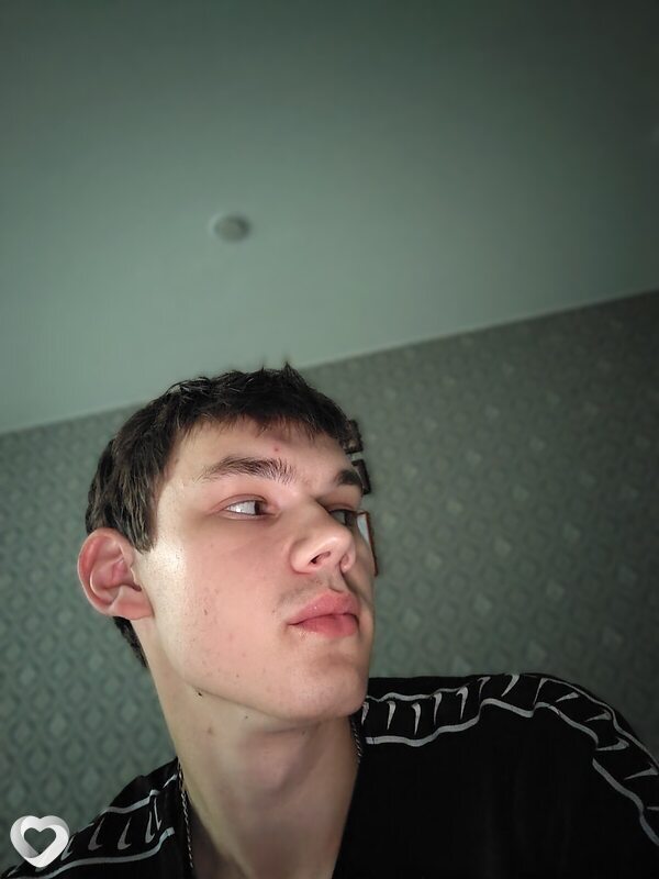 Данил, 20, Тюмени — анкета №3561094