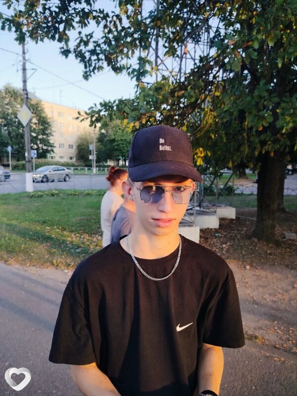 Радислав, 19, Санкт-Петербурге — анкета №3561109