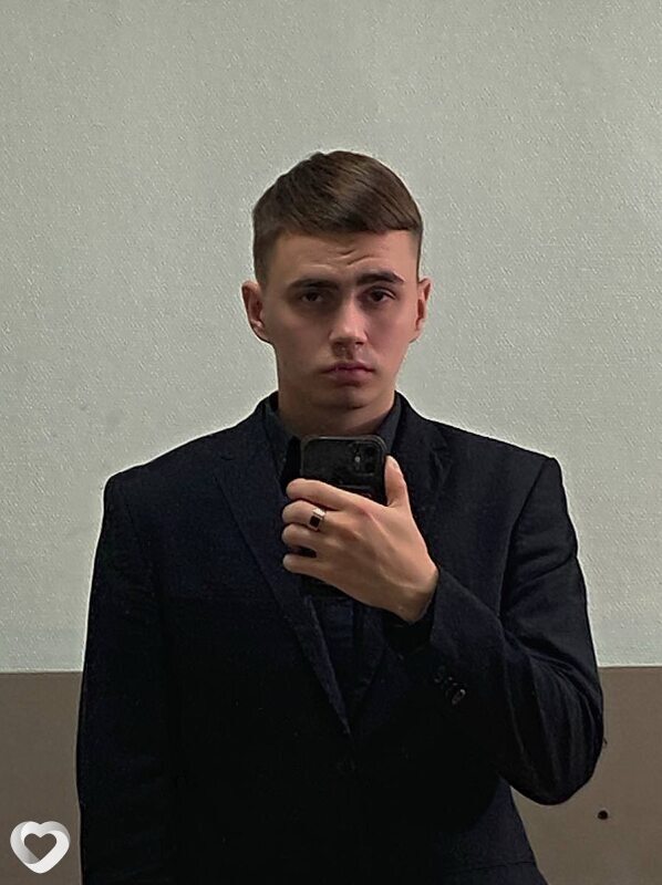 Кирилл, 26, Великом Новгороде — анкета №3562317