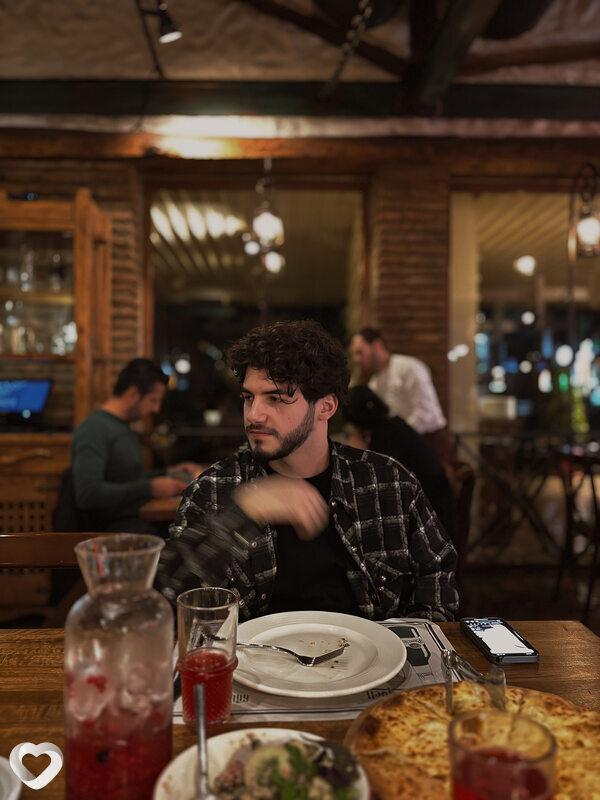 Алекс, 22, Тбилиси — анкета №3562526