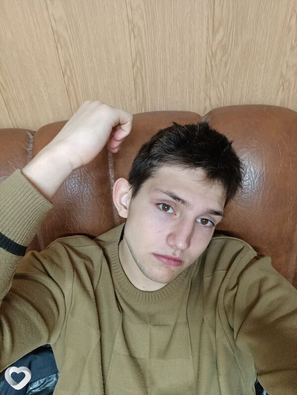 Дмитрий, 18, Волгограде — анкета №3562777