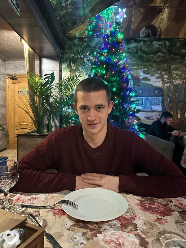 Владислав, 25, Ростове-на-Дону — анкета №3563478