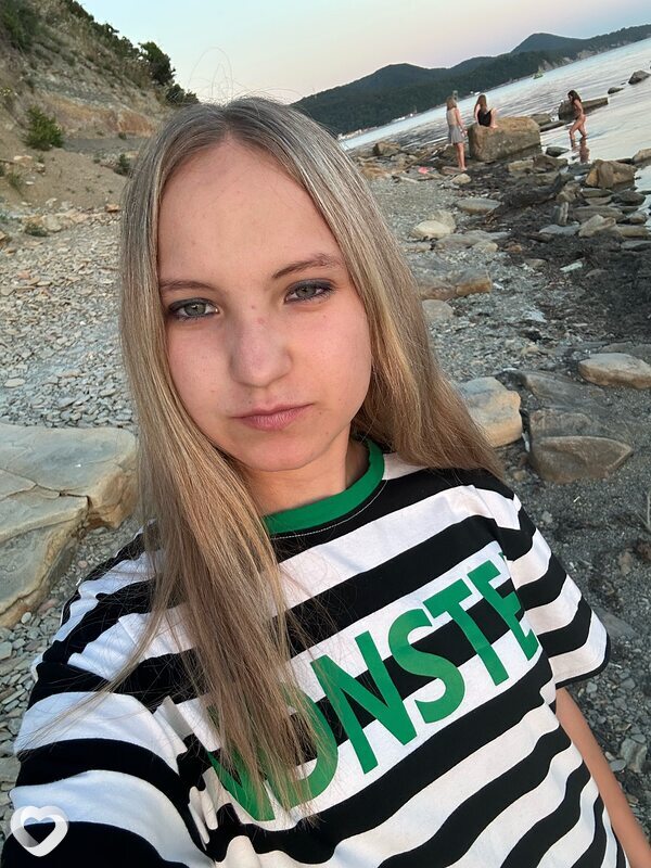 Кристина, 19, Белове — анкета №3563432