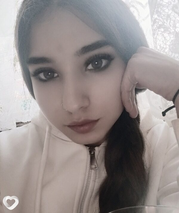 Мадина, 22, Курске — анкета №3563807