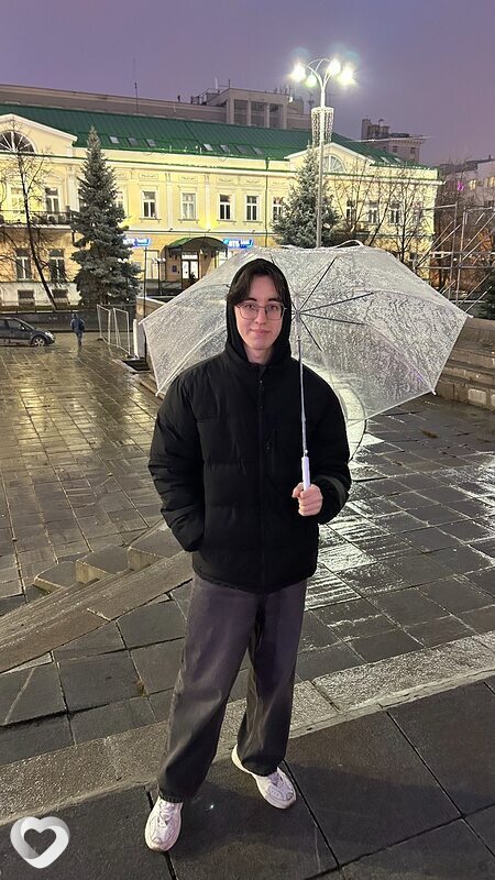 Анатолий, 21, Екатеринбурге — анкета №3563894